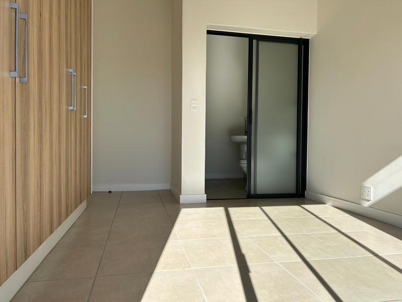 To Let 2 Bedroom Property for Rent in Sandown Western Cape